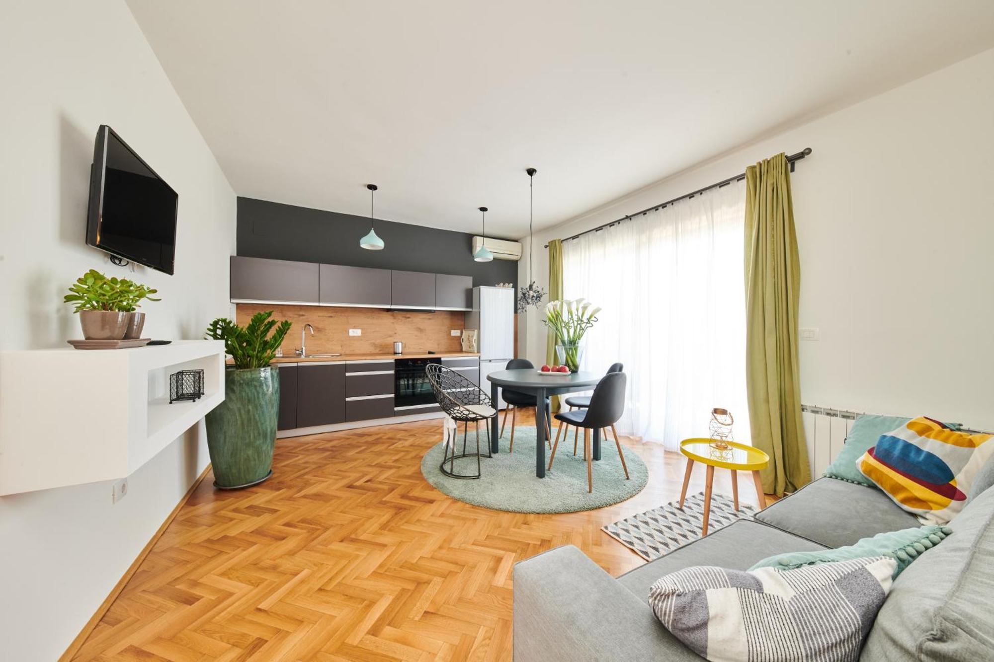 Mina'S Shine Apartman Umag Kültér fotó